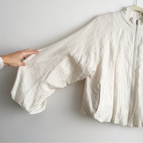 Tageechita zip up Jacket Balloon Sleeve Willow Blouson white cream neutral large - Picture 9 of 13